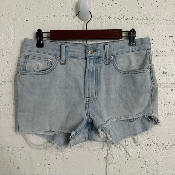 Madewell Womens Cutoff Jean Shorts P27 Blue Distressed Light Wash 2.5" Inseam - Picture 1 of 7